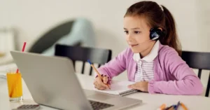 Dreamtime Online School Integrates Technology for Learning